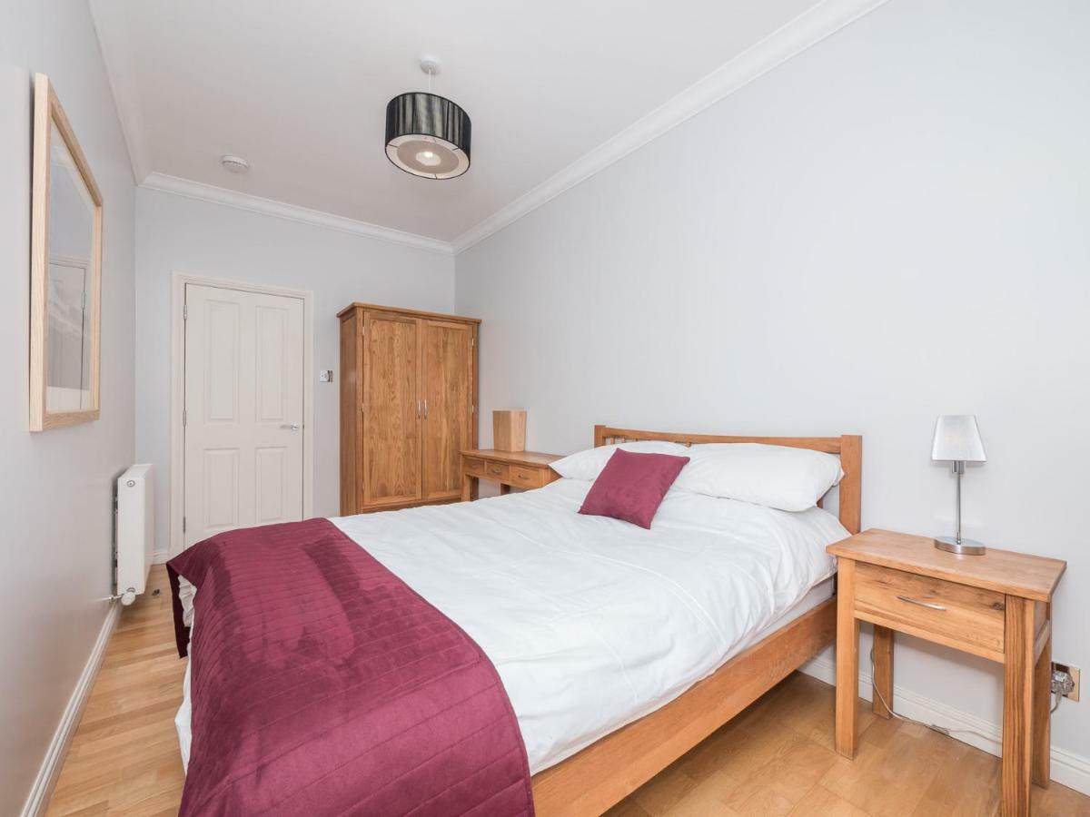 Festival Lets Apartment Edinburgh Bagian luar foto